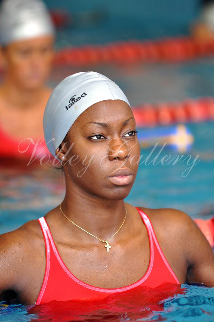 Yamamay allenamenti in piscina (04)